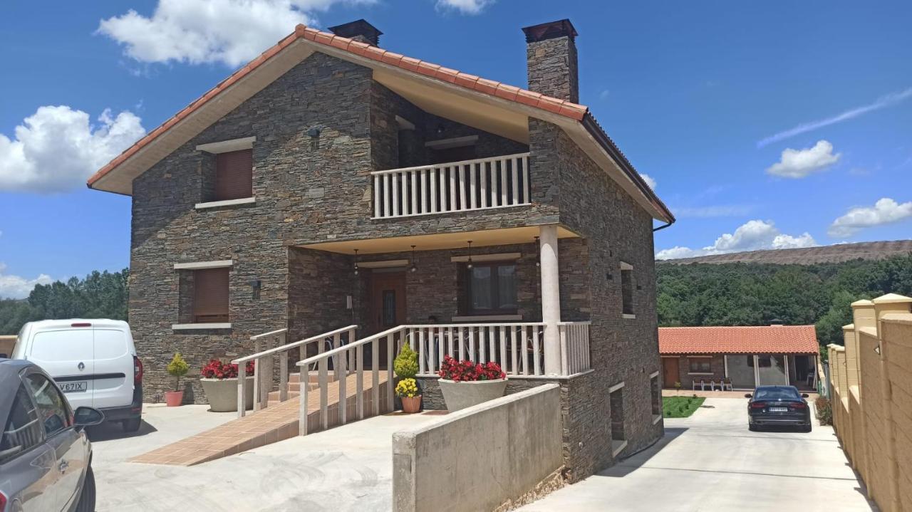 Ferienwohnung El Mirador De La Lleira Ferreras de Arriba Exterior foto
