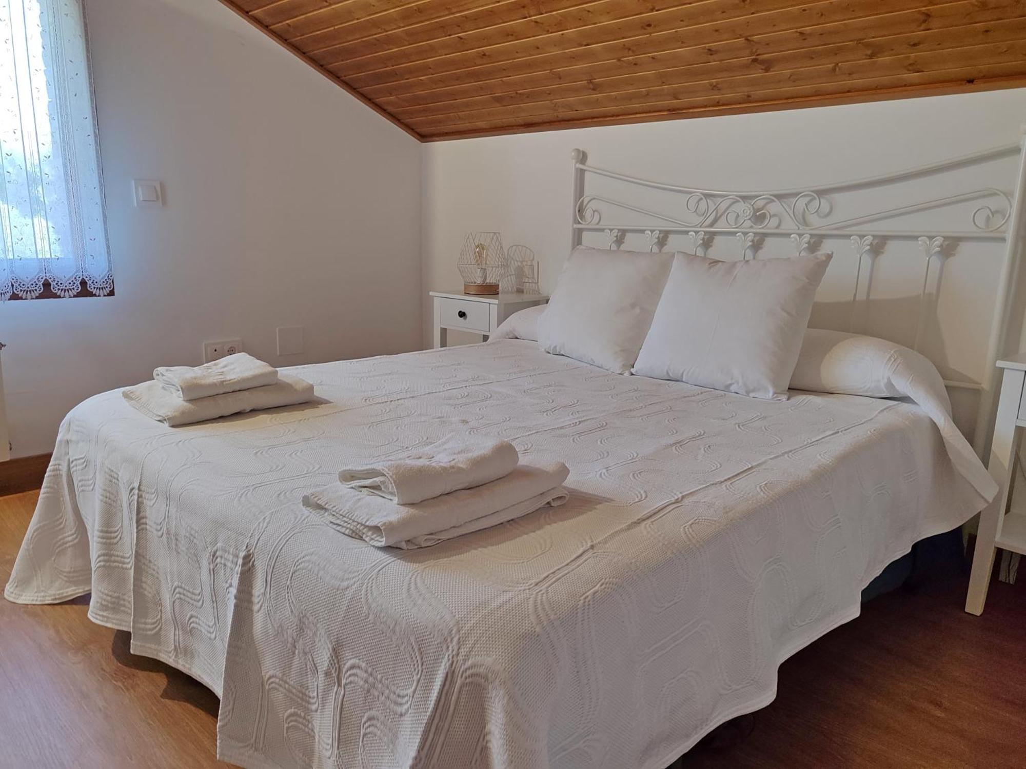 Ferienwohnung El Mirador De La Lleira Ferreras de Arriba Exterior foto